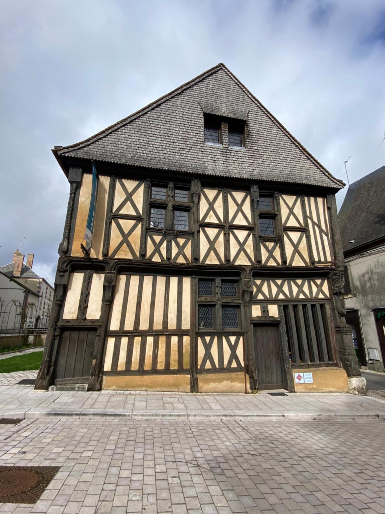 La Cabane Aubigny-sur-Nère Exteriér fotografie