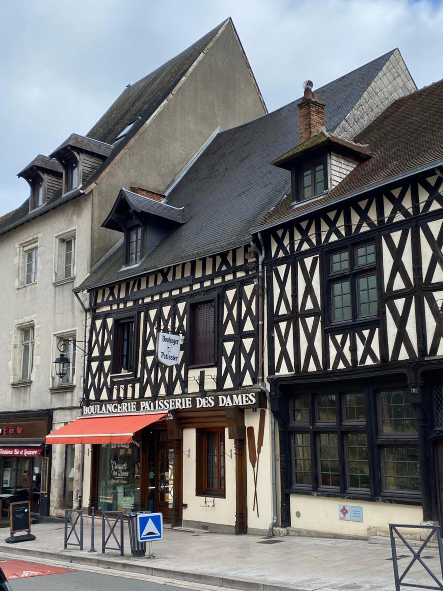 La Cabane Aubigny-sur-Nère Exteriér fotografie